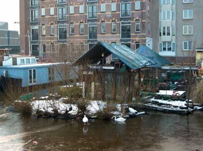 amsterdam houseboat