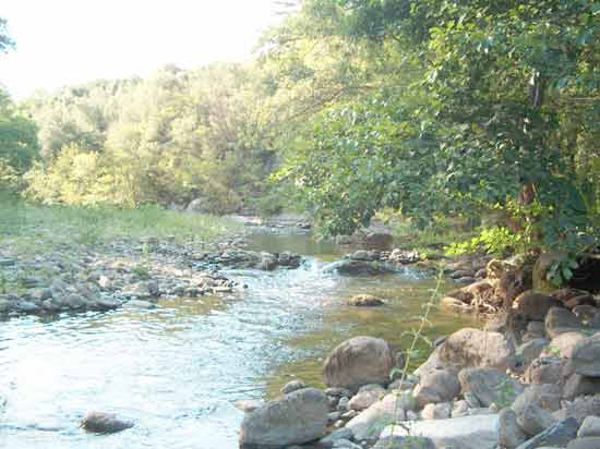 jaur-river