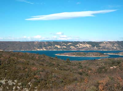 provence-lac-saintecroix